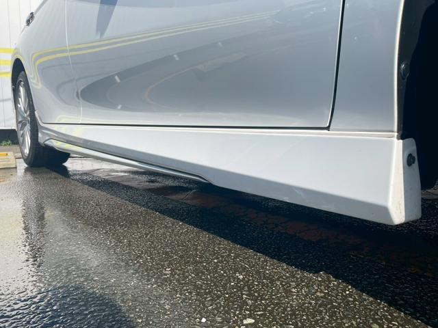 カムリ Ｇレザーパッケージ　車線逸脱防止　衝突被害軽減　ハイビームアシスト　シートＨ　パーキングセンサー　ＤＶＤプレーヤー　ナビＴＶ　横滑り防止　電動シート　地デジＴＶ　イモビライザー　エアバッグ　キーフリー　メモリ－ナビ（20枚目）