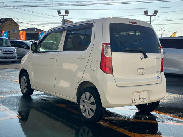 【モニター搭載】前進時や後退時における視界の制約や死角による事故の防止，安全性の向上に役立ちます！