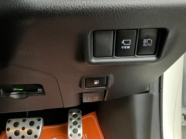 Ｃ－ＨＲ Ｓ　ＧＲスポーツ　レーンキープ　ＡＨＢ　スマートキー　ＥＳＣ　オートエアコン　キーレス　エアバッグ　ＡＷ　ＡＢＳ　アイドリングストップ　Ｗエアバッグ　サイドエアバッグ　盗難防止システム　パワステ　アダプティブクルコン（30枚目）