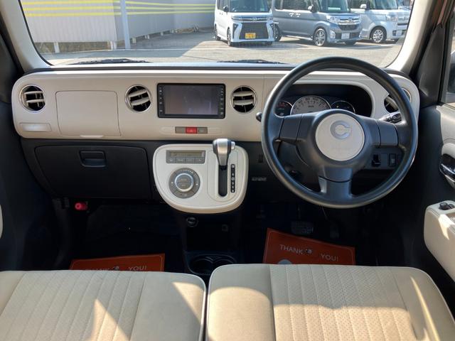 ミラココア ココアプラスＧ　ダブルエアバッグ　スマ－トキ－　ベンチ席　全席ＰＷ　ＡＣ　運転席エアバック　キーレスエントリー　バックカメラ付　ＡＢＳ　パワステ　メモリーナビ　エコアイドリング　カーナビ　ルーフレール付　盗難警報装置（7枚目）