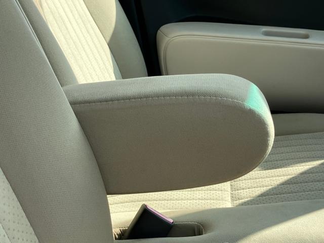 ミラココア ココアプラスＧ　ダブルエアバッグ　スマ－トキ－　ベンチ席　全席ＰＷ　ＡＣ　運転席エアバック　キーレスエントリー　バックカメラ付　ＡＢＳ　パワステ　メモリーナビ　エコアイドリング　カーナビ　ルーフレール付　盗難警報装置（51枚目）