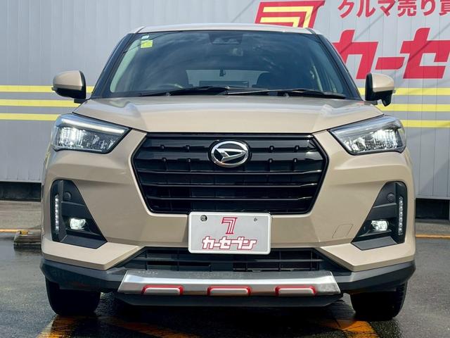 ロッキー プレミアムＧ　横滑り防止システム　盗難防止装置　ＡＣＣ　ソナー　ナビＴＶ　キーレス　メモリーナビ　サイドエアバッグ　アルミホイル　オートマチックハイビーム　スマートキー＆プッシュスタート　ドラレコ　オートエアコン（10枚目）