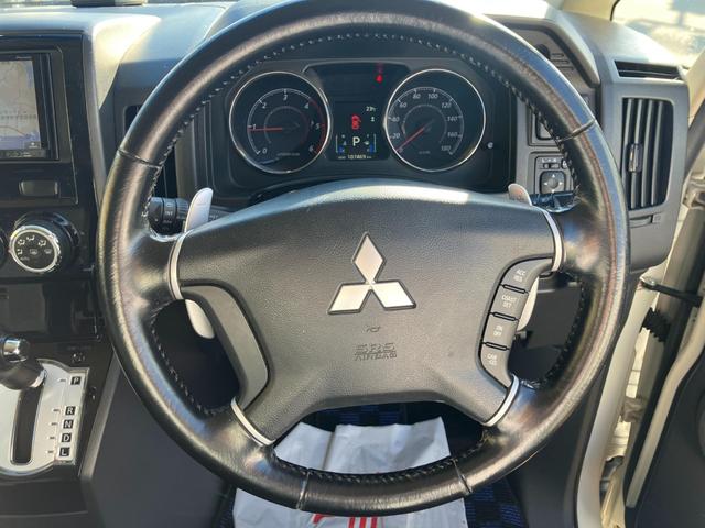 デリカＤ：５ Ｄ　パワーパッケージ　両側ＰＳＤ　パートタイム４ＷＤ　キーフリー　３列シート　ＥＴＣ車載器　アルミ　盗難防止システム　オートクルーズコントロール　シ－トヒ－タ－　ＡＢＳ　パワーステアリング　エアバック　オートエアコン（35枚目）