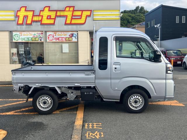 ハイゼットトラック ジャンボエクストラ アイドリングストップ付き オートLED ブレーキサポート 盗難防止システム スマ-トキ- ダブルエアバッグ 前席パワーウィンドウ キーフリー レーンアシスト 4WD 横滑り防止 パワーステアリング(5枚目)