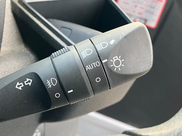ハイゼットトラック ジャンボエクストラ アイドリングストップ付き オートLED ブレーキサポート 盗難防止システム スマ-トキ- ダブルエアバッグ 前席パワーウィンドウ キーフリー レーンアシスト 4WD 横滑り防止 パワーステアリング(16枚目)