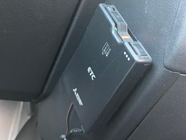 ハイゼットトラック ジャンボエクストラ アイドリングストップ付き オートLED ブレーキサポート 盗難防止システム スマ-トキ- ダブルエアバッグ 前席パワーウィンドウ キーフリー レーンアシスト 4WD 横滑り防止 パワーステアリング(30枚目)