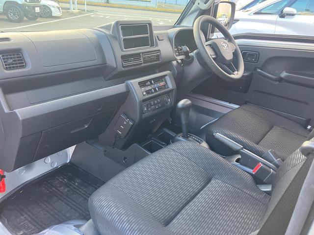 ハイゼットトラック ジャンボエクストラ アイドリングストップ付き オートLED ブレーキサポート 盗難防止システム スマ-トキ- ダブルエアバッグ 前席パワーウィンドウ キーフリー レーンアシスト 4WD 横滑り防止 パワーステアリング(40枚目)