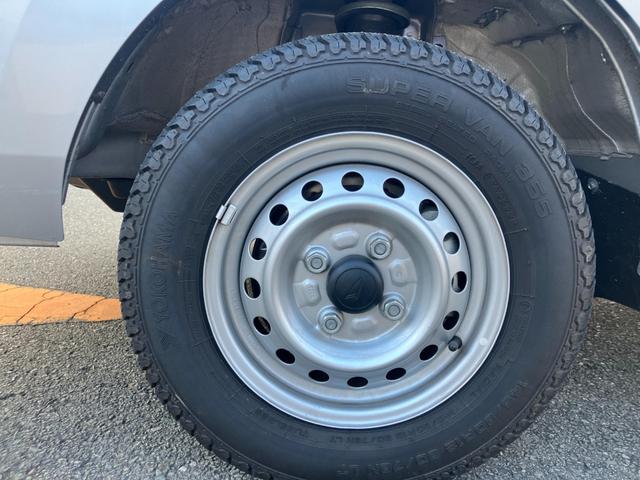 ハイゼットトラック ジャンボエクストラ アイドリングストップ付き オートLED ブレーキサポート 盗難防止システム スマ-トキ- ダブルエアバッグ 前席パワーウィンドウ キーフリー レーンアシスト 4WD 横滑り防止 パワーステアリング(62枚目)