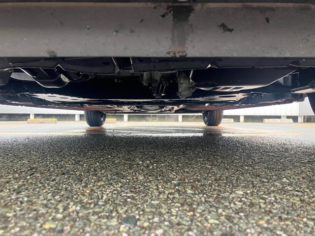 キューブ １５Ｘ　Ｖセレクション　セキュリティアラーム　ＡＵＴＯエアコン　エコモード　キ－フリ－　ＡＢＳ　パワーステアリング　運転席エアバッグ　スマートキーＰスタート　パワーウィンドゥ　運転席助手席エアバッグ（21枚目）