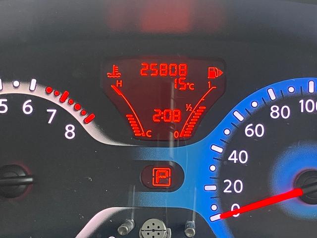 キューブ １５Ｘ　Ｖセレクション　セキュリティアラーム　ＡＵＴＯエアコン　エコモード　キ－フリ－　ＡＢＳ　パワーステアリング　運転席エアバッグ　スマートキーＰスタート　パワーウィンドゥ　運転席助手席エアバッグ（44枚目）