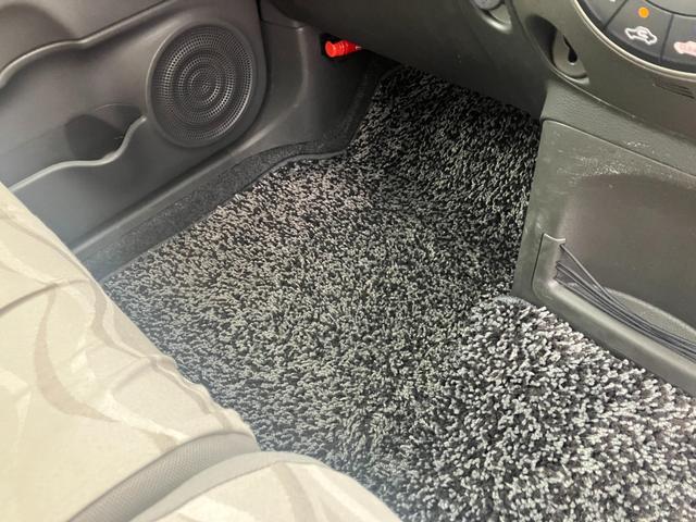 キューブ １５Ｘ　Ｖセレクション　セキュリティアラーム　ＡＵＴＯエアコン　エコモード　キ－フリ－　ＡＢＳ　パワーステアリング　運転席エアバッグ　スマートキーＰスタート　パワーウィンドゥ　運転席助手席エアバッグ（62枚目）