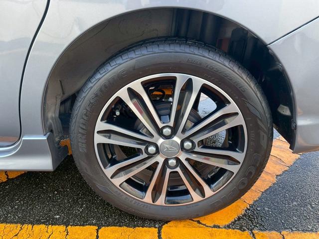 タント カスタムＲＳ　トップエディションＳＡ　衝突被害軽減　タ－ボ　Ａストップ　セキュリティー　横滑り防止機能　地デジ　エアバッグ　オートエアコン　パワーウィンドウ　ナビ＆ＴＶ　メモリナビ　スマートキー　パワーステアリング　ＡＢＳ　ベンチシート（27枚目）