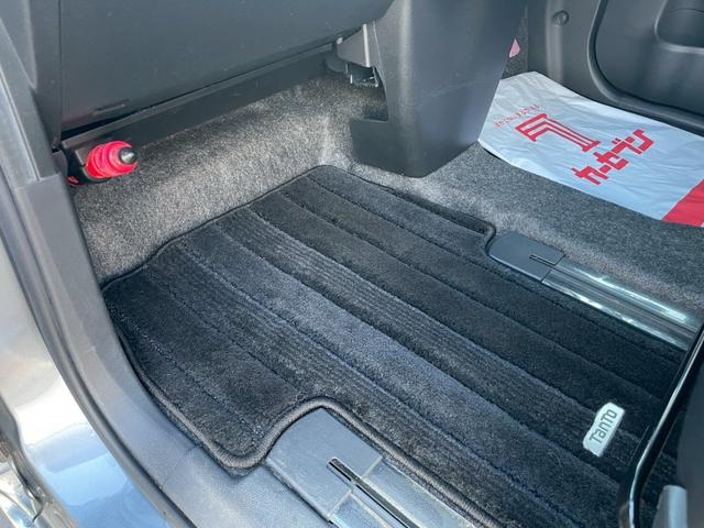 タント カスタムＲＳ　トップエディションＳＡ　衝突被害軽減　タ－ボ　Ａストップ　セキュリティー　横滑り防止機能　地デジ　エアバッグ　オートエアコン　パワーウィンドウ　ナビ＆ＴＶ　メモリナビ　スマートキー　パワーステアリング　ＡＢＳ　ベンチシート（50枚目）