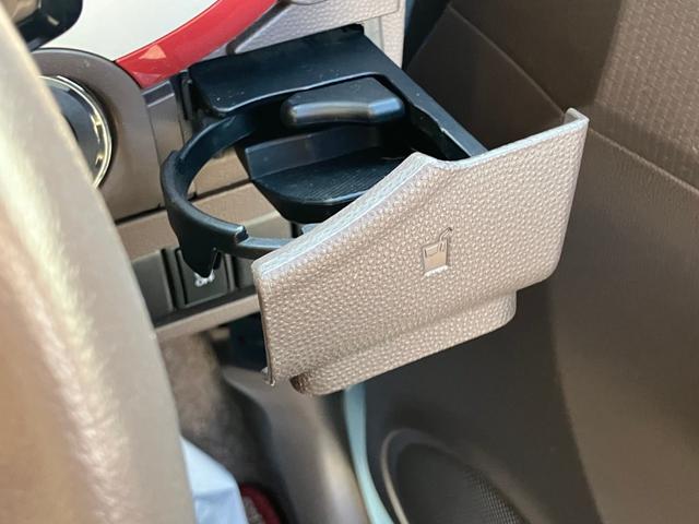 アルトラパンショコラ Ｘ　セキュリティー　アイドリング　全席ＰＷ　ベンチシ－ト　スマ－トキ－　フルフラットシート　ＷエアＢ　運転席エアバッグ　ＡＣ　パワステ　キーレス　ＡＢＳ　アルミホイール（24枚目）