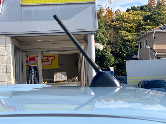 アルトラパンショコラ Ｘ　セキュリティー　アイドリング　全席ＰＷ　ベンチシ－ト　スマ－トキ－　フルフラットシート　ＷエアＢ　運転席エアバッグ　ＡＣ　パワステ　キーレス　ＡＢＳ　アルミホイール（62枚目）