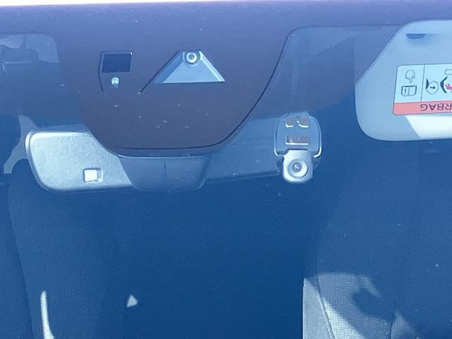 ＣＸ－３０ ＸＤ　プロアクティブ　ツーリングセレクション　ターボ車　パワステ　スマートキー＆プッシュスタート　ＤＶＤ　パワーシート　バックカメラ　シートヒーター　ＡＢＳ　アルミホイール　オートエアコン　アイドリングＳＴＯＰ　盗難防止　エアバッグ　レーダーＣ（56枚目）