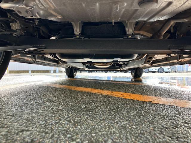 デリカミニ Ｇ　プレミアム　アダプティブクルーズコントロール　オートマチックハイビーム　シートヒーター　ベンチシート　ルーフレール　エアコン　コーナーセンサー　パワステ　アルミホイール　キーレスエントリー　エアバッグ　寒冷地仕様（23枚目）