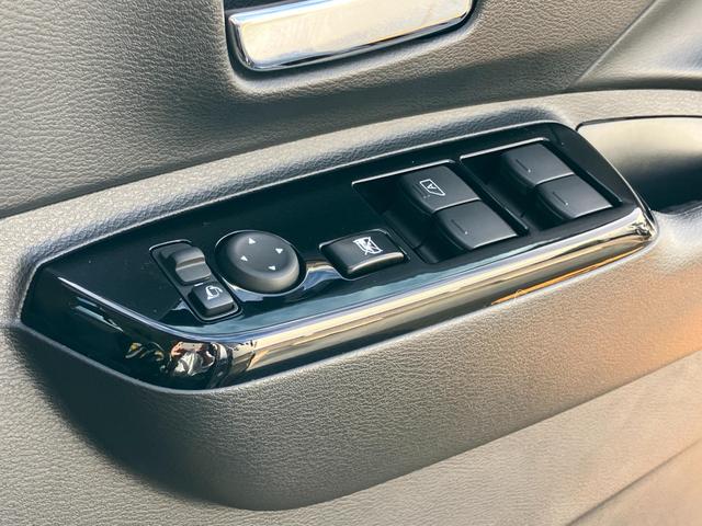 デリカミニ Ｇ　プレミアム　アダプティブクルーズコントロール　オートマチックハイビーム　シートヒーター　ベンチシート　ルーフレール　エアコン　コーナーセンサー　パワステ　アルミホイール　キーレスエントリー　エアバッグ　寒冷地仕様（49枚目）