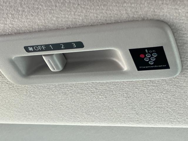 デリカミニ Ｇ　プレミアム　アダプティブクルーズコントロール　オートマチックハイビーム　シートヒーター　ベンチシート　ルーフレール　エアコン　コーナーセンサー　パワステ　アルミホイール　キーレスエントリー　エアバッグ　寒冷地仕様（68枚目）