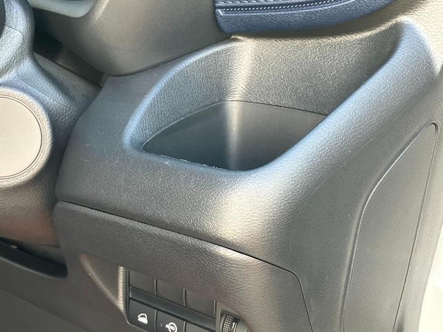 ｅＫクロス Ｇ　エアバッグ　アイスト　Ｓヒーター　スマートキー　クリアランスソナー　オートエアコン　ベンチシート　キーフリー　アルミホイール　サイドエアバッグ　寒冷地仕様　盗難防止システム　パワーステアリング　ＡＢＳ（69枚目）