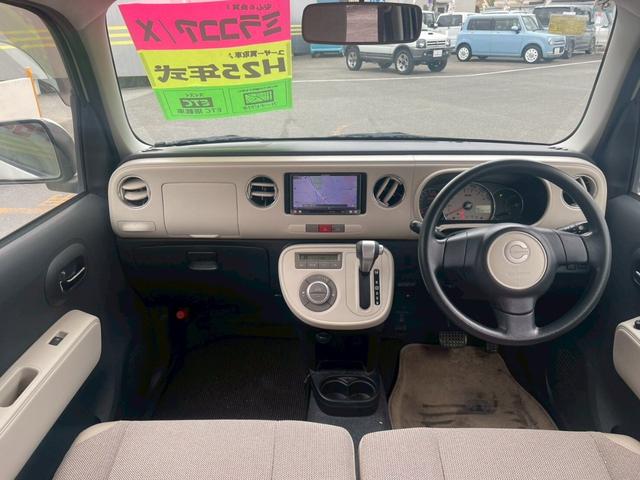 ミラココア ココアX セキュリティー パワーウインド i-STOP インテリキー ETC車載器 ナビTV 運転席エアバック キーレスキー ダブルエアバック ABS付 パワステ ベンチシート エアコン メモリーナビ(10枚目)