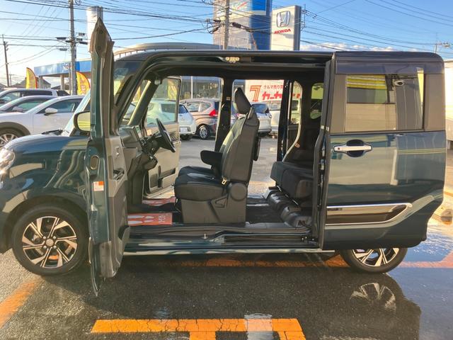 タント カスタムＸ　衝突軽減ブレーキ　リアコーナーセンサー　車線逸脱防止　アイドリングストップ機能　盗難警報装置　フルフラット　キーレスエントリー　オートＬＥＤ　スマキー　エアコン　寒冷地仕様車　Ｗエアバッグ　パワステ（40枚目）