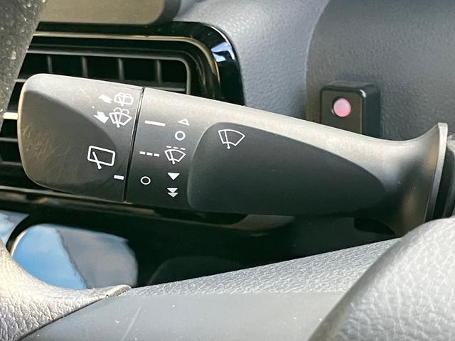 タント カスタムＸ　衝突軽減ブレーキ　リアコーナーセンサー　車線逸脱防止　アイドリングストップ機能　盗難警報装置　フルフラット　キーレスエントリー　オートＬＥＤ　スマキー　エアコン　寒冷地仕様車　Ｗエアバッグ　パワステ（46枚目）