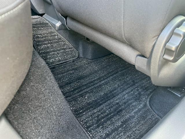 �Y��ȃt���A�}�b�g�z��Ԃ̗ǂ��t���A�}�b�g�ł��������Ɏg���Ă������Ƃ���ڂł킩��܂��ˁ�