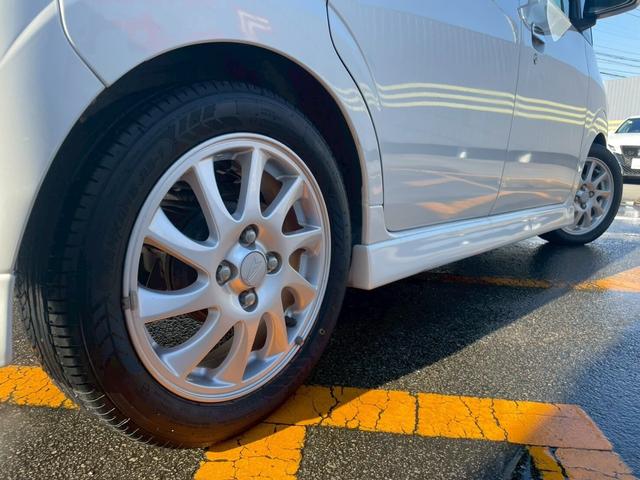 �y�A���~�z�C�[���I�z����ς�z�C�[���̓A���~�I�t���Ă��邾���Ō����ڂ��Ⴂ�܂���