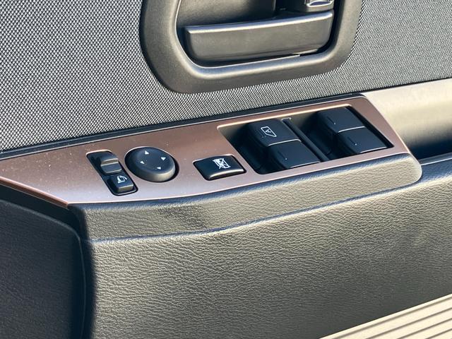 �y�p���[�E�B���h�E�X�C�b�`�z�^�]�Ȃ���ȒP�ɑ���\�ł������q�l�̌����������h�~���ł��܂��恙