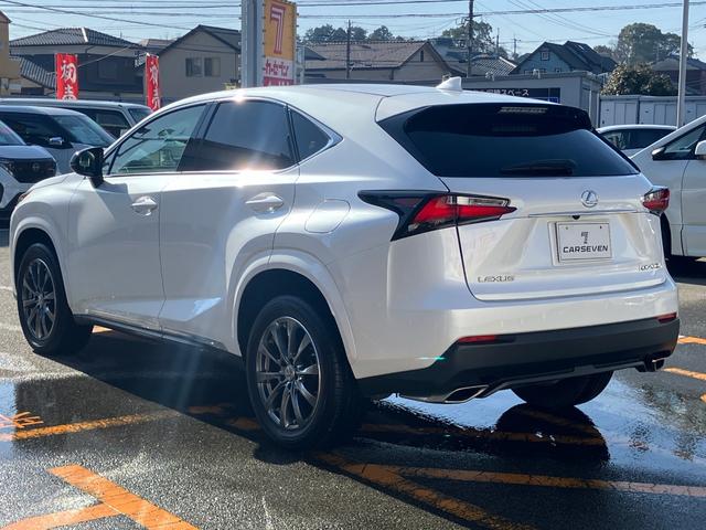 NX NX200t アーバンスタイル サイドカメラ バックモニター 電動シート オートクルーズコントロール アイドリングストップ ETC メモリーナビ(8枚目)