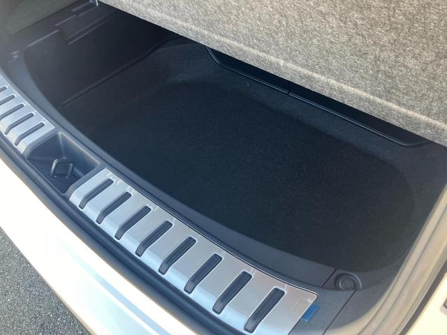 NX NX200t アーバンスタイル サイドカメラ バックモニター 電動シート オートクルーズコントロール アイドリングストップ ETC メモリーナビ(15枚目)