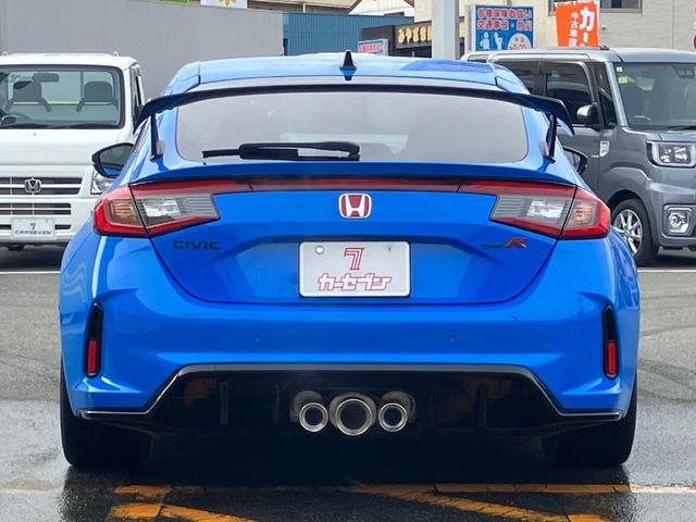 �y������h�~���u�z�ԗւ̉�]���~�܂����܂ܘH�ʂ����邱�Ƃ�h���܂��I�h���C�o�[���Ӑ}���������ɎԂ�ۂ��Ă����̂ň��S�ł��ˁI