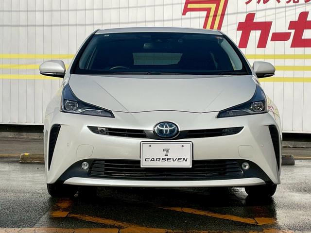 プリウス Ａ　レーダクルーズ　車線逸脱警報システム　プリクラッシュ　カーテンエアバック　助手席エアバック　ＥＴＣ車載器　ＡＨＢ　ＡＷ　ｉストップ　ＶＳＣ　盗難防止　キーレスエントリー　パワーステアリング　ＡＢＳ（4枚目）