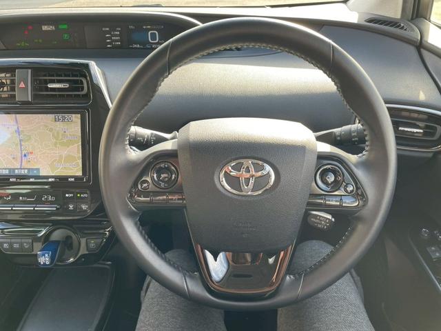 プリウス Ａ　レーダクルーズ　車線逸脱警報システム　プリクラッシュ　カーテンエアバック　助手席エアバック　ＥＴＣ車載器　ＡＨＢ　ＡＷ　ｉストップ　ＶＳＣ　盗難防止　キーレスエントリー　パワーステアリング　ＡＢＳ（30枚目）