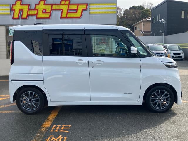 ルークス ハイウェイスター　Ｘ　誤発進抑制装置　ＡＷ　ＳＲＳ　キーフリーシステム　Ｃソナー　車線逸脱防止　横滑り防止　ハイビームアシスト　スマートキ　イモビライザー　オートエアコン　ベンチシート　パワステ　バックモニター　ＡＢＳ（5枚目）