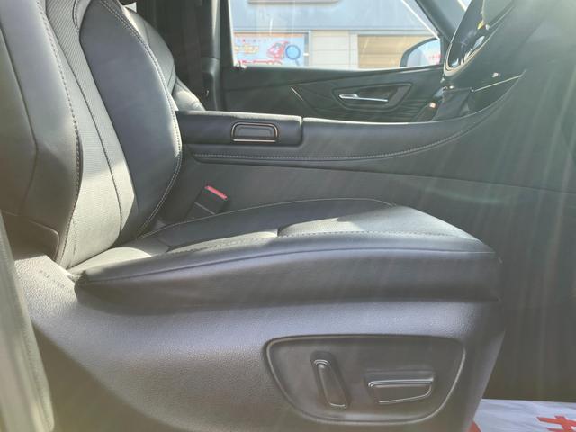 アルファード Ｚ　キーレスエントリー　メモリナビ　レーダークルーズＣ　ＥＳＣ　ＬＤＡ　盗難防止システム　アルミホイール　ナビ付　ＥＴＣ車載器　バックモニター　オートエアコン　サイドカメラ　サイドエアバッグ　スマートキー（30枚目）