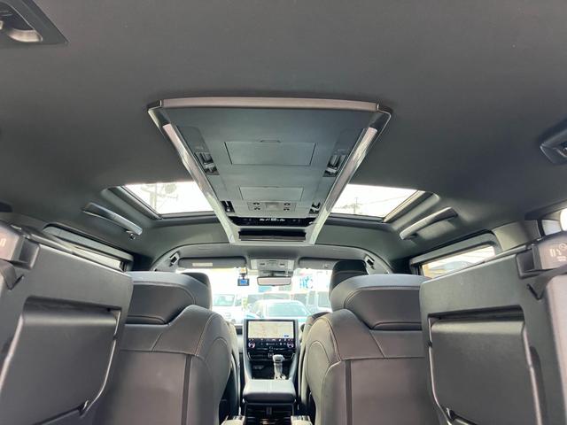 アルファード Ｚ　キーレスエントリー　メモリナビ　レーダークルーズＣ　ＥＳＣ　ＬＤＡ　盗難防止システム　アルミホイール　ナビ付　ＥＴＣ車載器　バックモニター　オートエアコン　サイドカメラ　サイドエアバッグ　スマートキー（57枚目）