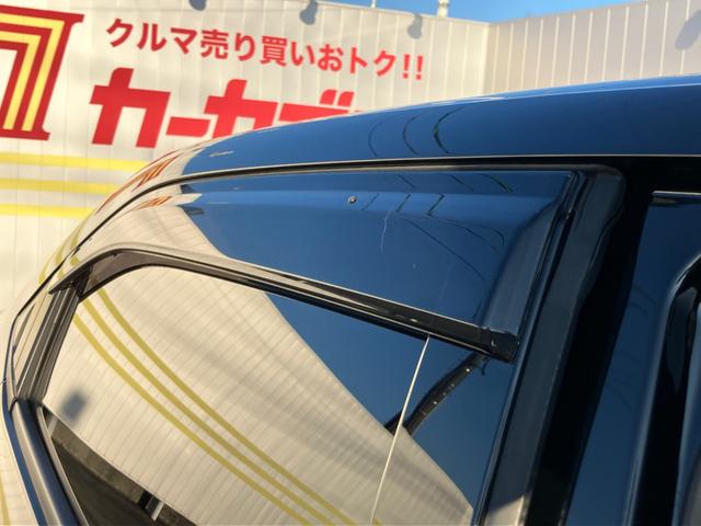 ヴェゼル ｅ：ＨＥＶ　Ｚ　車線逸脱警告　シートＨ　サイドエアＢ　ＡＴハイビーム　パークセンサー　リヤカメラ　ＥＳＣ　パワステ　ＡＷ　ＡＡＣ　エアバック　ＤＡＣ　ＡＢＳ　アイドリングストップ　アダプティブＣＣ　キーフリーシステム（17枚目）