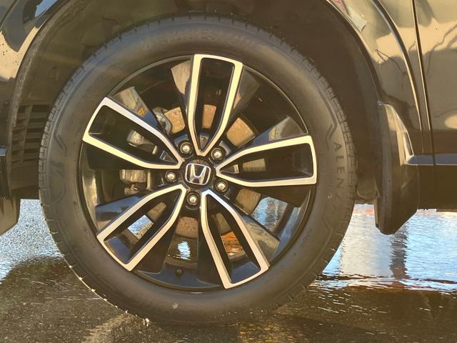 ヴェゼル ｅ：ＨＥＶ　Ｚ　車線逸脱警告　シートＨ　サイドエアＢ　ＡＴハイビーム　パークセンサー　リヤカメラ　ＥＳＣ　パワステ　ＡＷ　ＡＡＣ　エアバック　ＤＡＣ　ＡＢＳ　アイドリングストップ　アダプティブＣＣ　キーフリーシステム（24枚目）