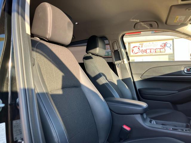 ヴェゼル ｅ：ＨＥＶ　Ｚ　車線逸脱警告　シートＨ　サイドエアＢ　ＡＴハイビーム　パークセンサー　リヤカメラ　ＥＳＣ　パワステ　ＡＷ　ＡＡＣ　エアバック　ＤＡＣ　ＡＢＳ　アイドリングストップ　アダプティブＣＣ　キーフリーシステム（32枚目）