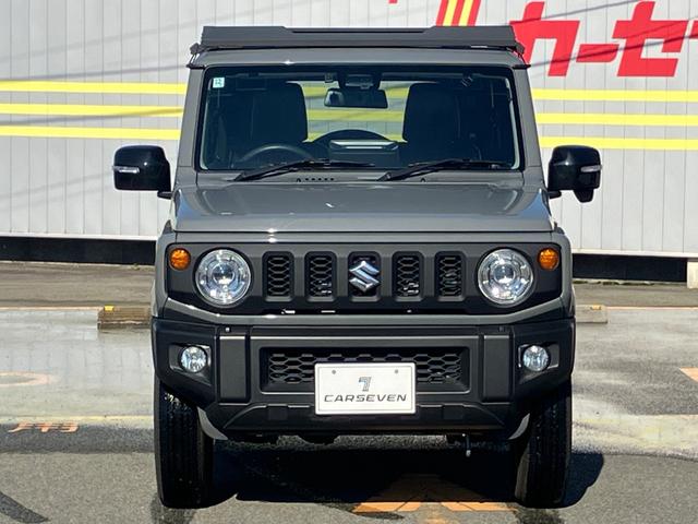 ジムニー ＸＣ　衝突低減ブレーキ　アイドリングストップ付　前後ソナー　Ｓヒーター　パワステ　切替式４ＷＤ　フルフラットシート　セキュリティ　車線逸脱警告　フルオートエアコン　横滑り防止システム　エアバック　ＡＨＢ（4枚目）