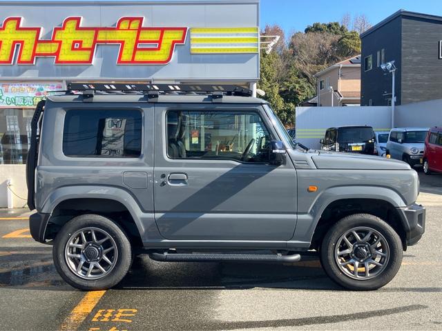ジムニー ＸＣ　衝突低減ブレーキ　アイドリングストップ付　前後ソナー　Ｓヒーター　パワステ　切替式４ＷＤ　フルフラットシート　セキュリティ　車線逸脱警告　フルオートエアコン　横滑り防止システム　エアバック　ＡＨＢ（5枚目）
