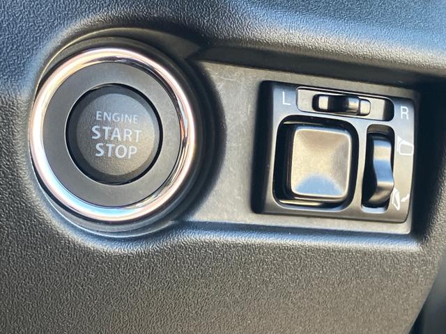 ジムニー ＸＣ　衝突低減ブレーキ　アイドリングストップ付　前後ソナー　Ｓヒーター　パワステ　切替式４ＷＤ　フルフラットシート　セキュリティ　車線逸脱警告　フルオートエアコン　横滑り防止システム　エアバック　ＡＨＢ（50枚目）