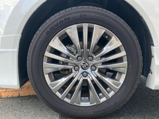 ハリアー Ｚ　レザーパッケージ　全方囲カメラ　Ｐセンサー　イモビライザー　スマートキ－　エアロ　追従クルコン　カーテンエアバック　横滑り防止機能　リアカメラ　Ｐシート　アルミ　エアバッグ　エアコン　メモリナビ　キーレス　ＡＢＳ　ナビ（32枚目）