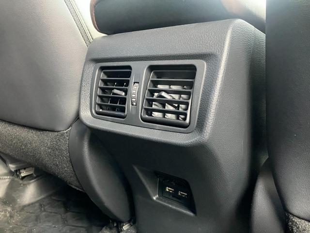 ハリアー Ｚ　レザーパッケージ　全方囲カメラ　Ｐセンサー　イモビライザー　スマートキ－　エアロ　追従クルコン　カーテンエアバック　横滑り防止機能　リアカメラ　Ｐシート　アルミ　エアバッグ　エアコン　メモリナビ　キーレス　ＡＢＳ　ナビ（70枚目）