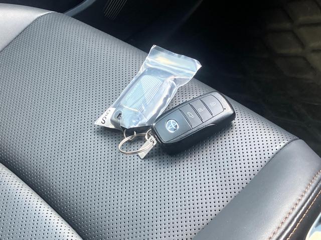 ハリアー Ｚ　レザーパッケージ　全方囲カメラ　Ｐセンサー　イモビライザー　スマートキ－　エアロ　追従クルコン　カーテンエアバック　横滑り防止機能　リアカメラ　Ｐシート　アルミ　エアバッグ　エアコン　メモリナビ　キーレス　ＡＢＳ　ナビ（77枚目）