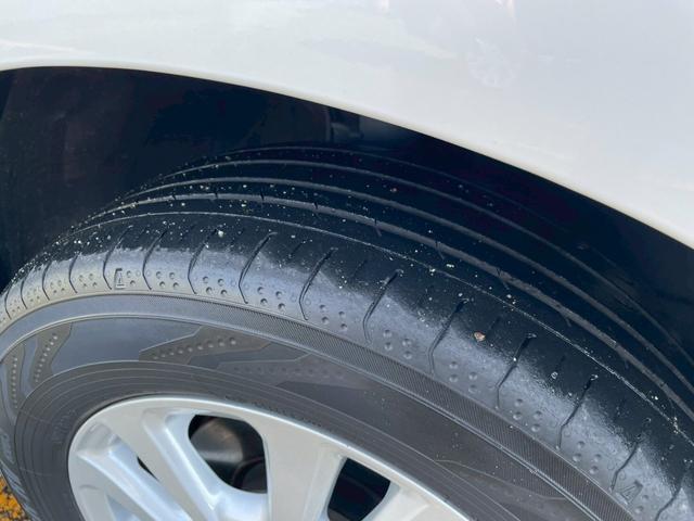 ヴォクシー ハイブリッドV 車線逸脱警告 Bカメ フルセグテレビ エコモード 横滑り防止システム AC ウォークスルー パワーステアリング ドラレコ付き ナビTV オートハイビーム Wエアバック 盗難防止アラーム エアバッグ(30枚目)