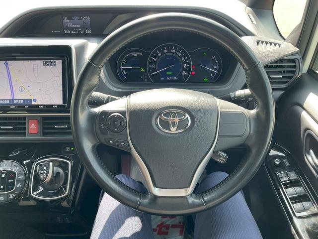 ヴォクシー ハイブリッドV 車線逸脱警告 Bカメ フルセグテレビ エコモード 横滑り防止システム AC ウォークスルー パワーステアリング ドラレコ付き ナビTV オートハイビーム Wエアバック 盗難防止アラーム エアバッグ(32枚目)