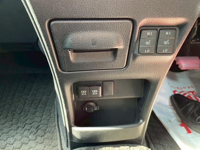 ヴォクシー ハイブリッドV 車線逸脱警告 Bカメ フルセグテレビ エコモード 横滑り防止システム AC ウォークスルー パワーステアリング ドラレコ付き ナビTV オートハイビーム Wエアバック 盗難防止アラーム エアバッグ(43枚目)